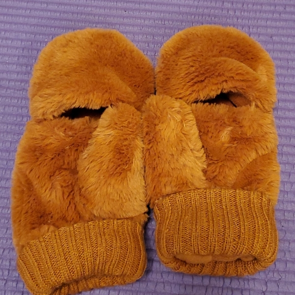 American eagle ~ Orange-toned brown warm mittens - Picture 2 of 4
